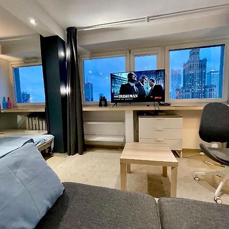 Sawa Apartment 2Xmetro Wifi 500 Mbs 50'Tv Netflix Hbo Appletv+ Warsawa Bagian luar foto