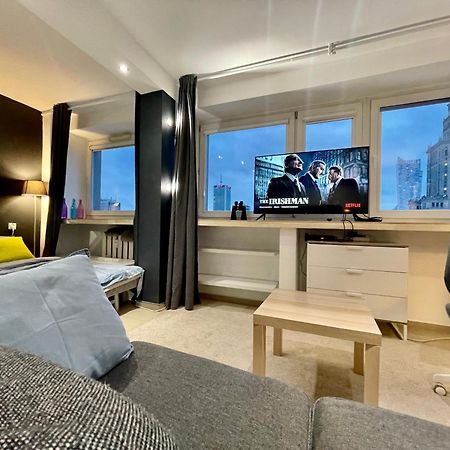 Sawa Apartment 2Xmetro Wifi 500 Mbs 50'Tv Netflix Hbo Appletv+ Warsawa Bagian luar foto
