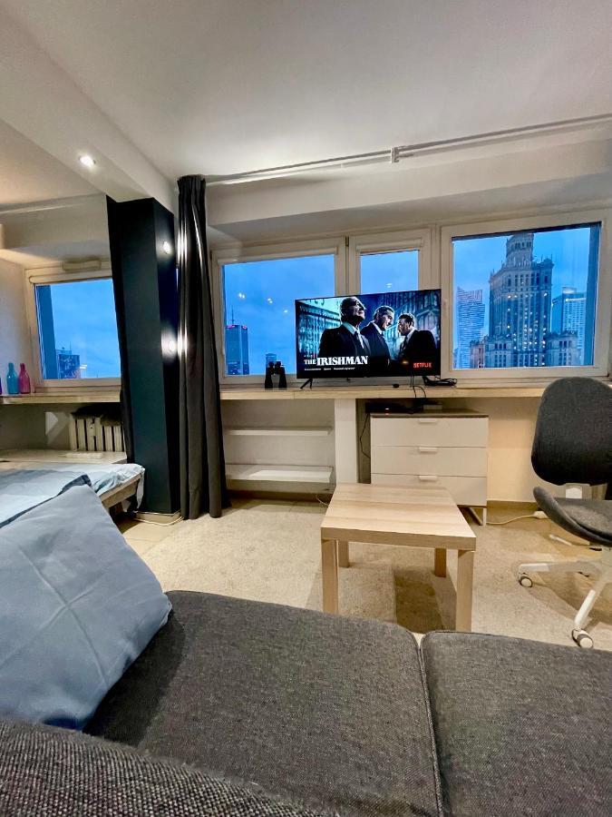 Sawa Apartment 2Xmetro Wifi 500 Mbs 50'Tv Netflix Hbo Appletv+ Warsawa Bagian luar foto