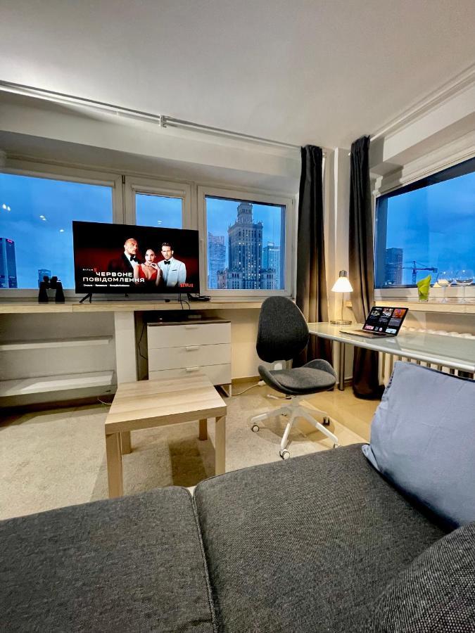 Sawa Apartment 2Xmetro Wifi 500 Mbs 50'Tv Netflix Hbo Appletv+ Warsawa Bagian luar foto